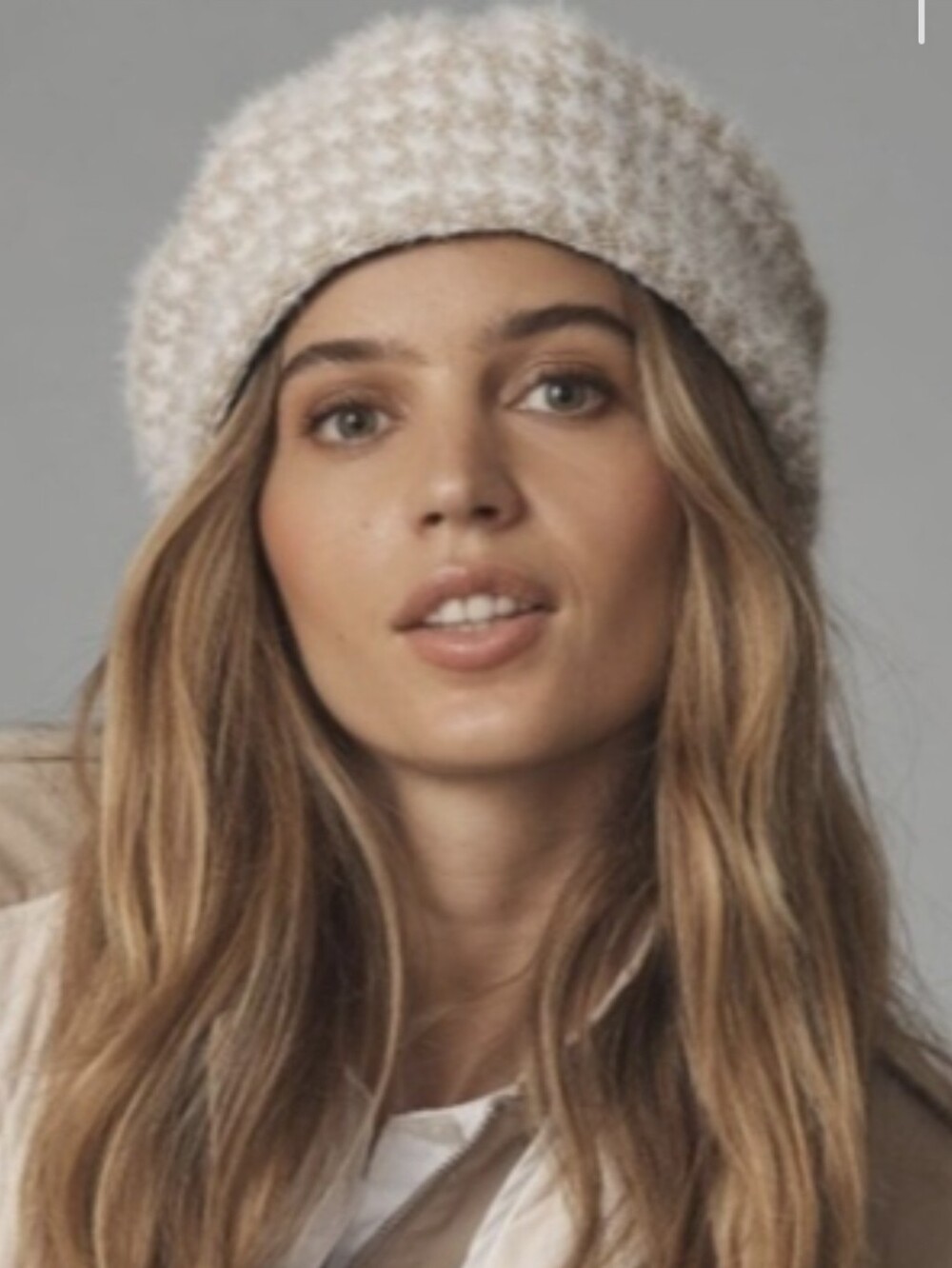 Anthropologie Knit Houndstooth Beret - Classic Women Accessories Fuzzy Coquette